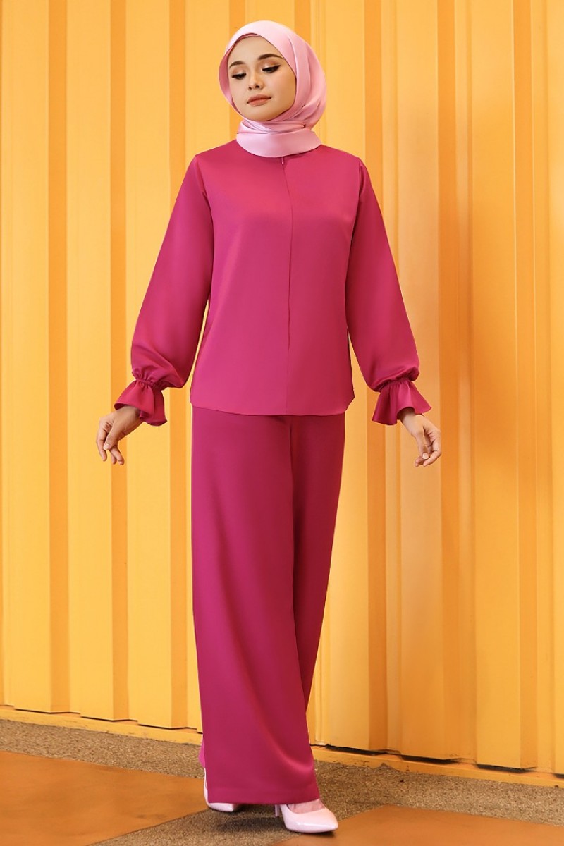 VANESA CASUAL IN FUCHSIA PINK